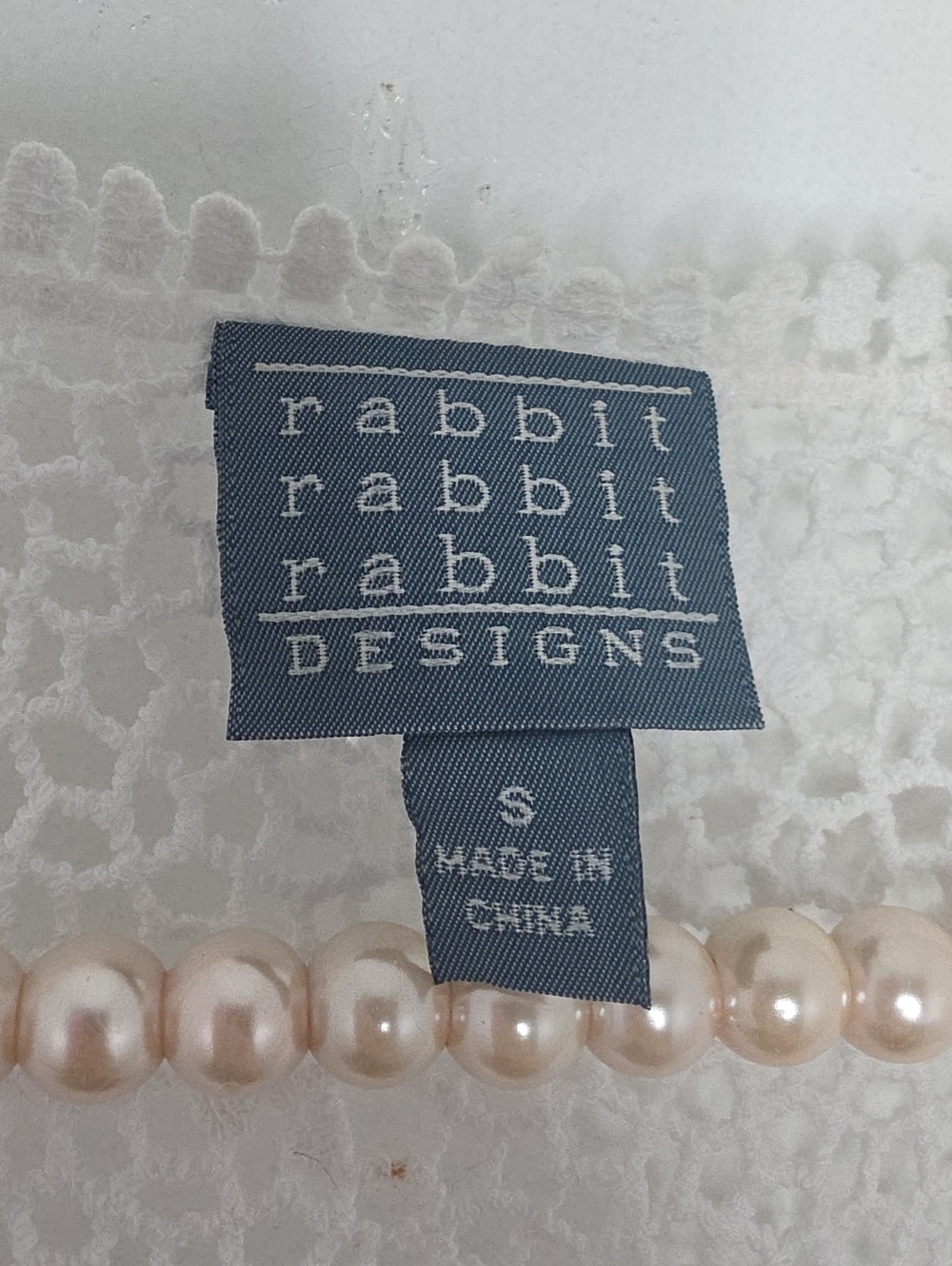 Rabbit Rabbit Rabbit White Crochet Button-Front Women's Sweater Cardigan S - Picture 6 of 7